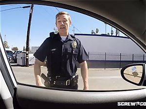 CAUGHT! dark-hued woman gets splattered deep-throating off a cop